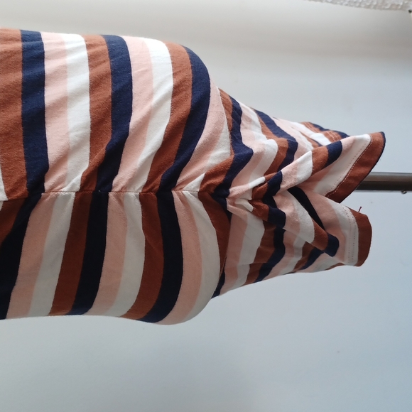 Isabel Maternity Striped Womens Top with Cinched Sides - Picture 5 of 8